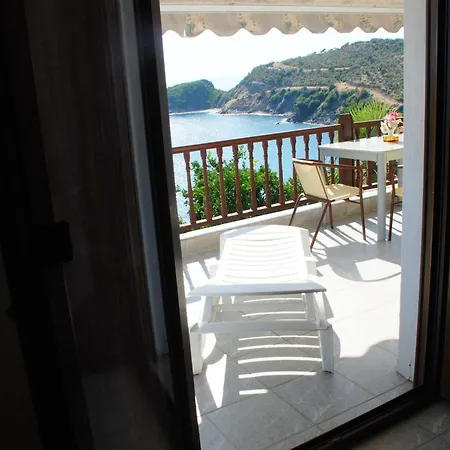 Demi شقة فندقية *