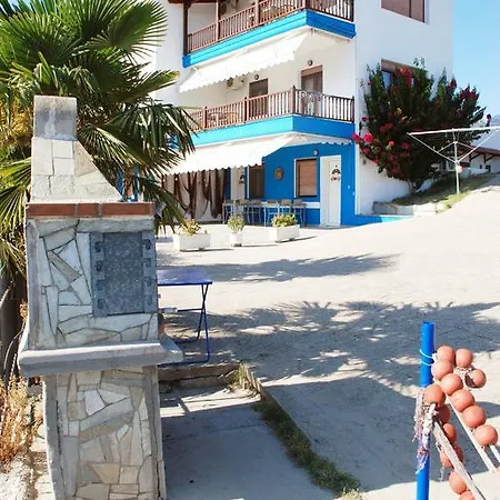 Demi Aparthotel