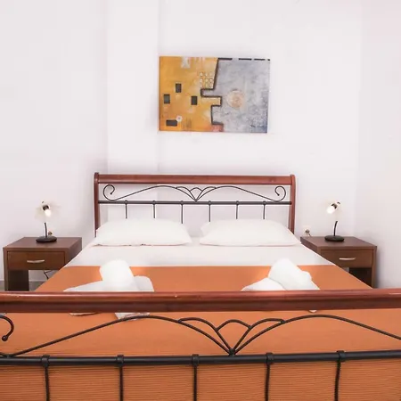 Demi Aparthotel