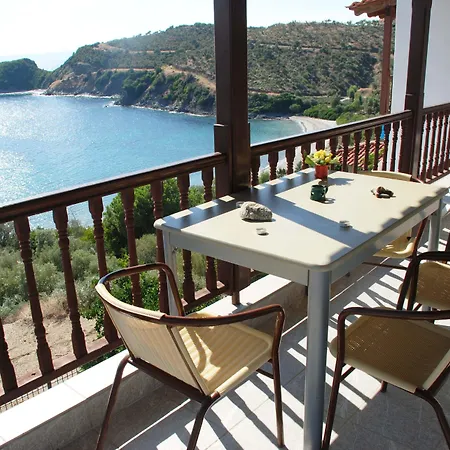 Demi 公寓式酒店 *