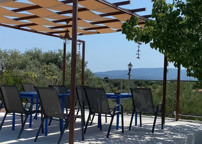 Demi * Αμμουλιανή