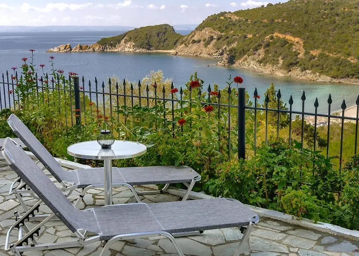 Demi Ξενοδοχείο με διαμερίσματα *