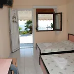 Aparthotel Demi