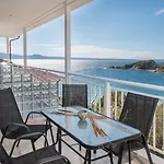 Demi Aparthotel *