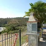 Demi Ammouliana