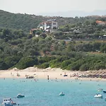 Demi Aparthotel Ammouliana