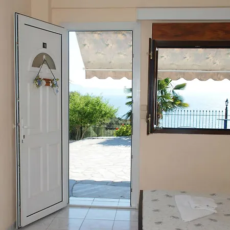 Hotel de apartamente Demi