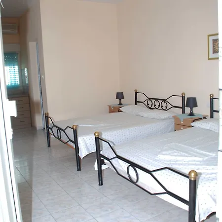 Demi Hotel de apartamente *