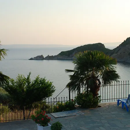 Demi Hotel de apartamente Ammouliani