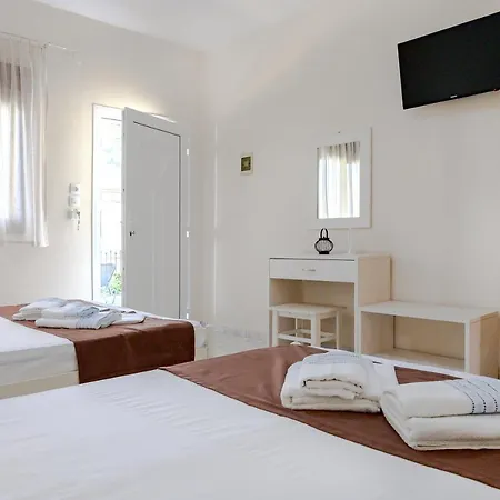 Hotel de apartamente Demi *