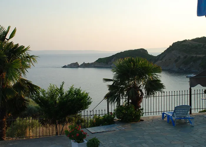 Demi Aparthotel Ammouliana